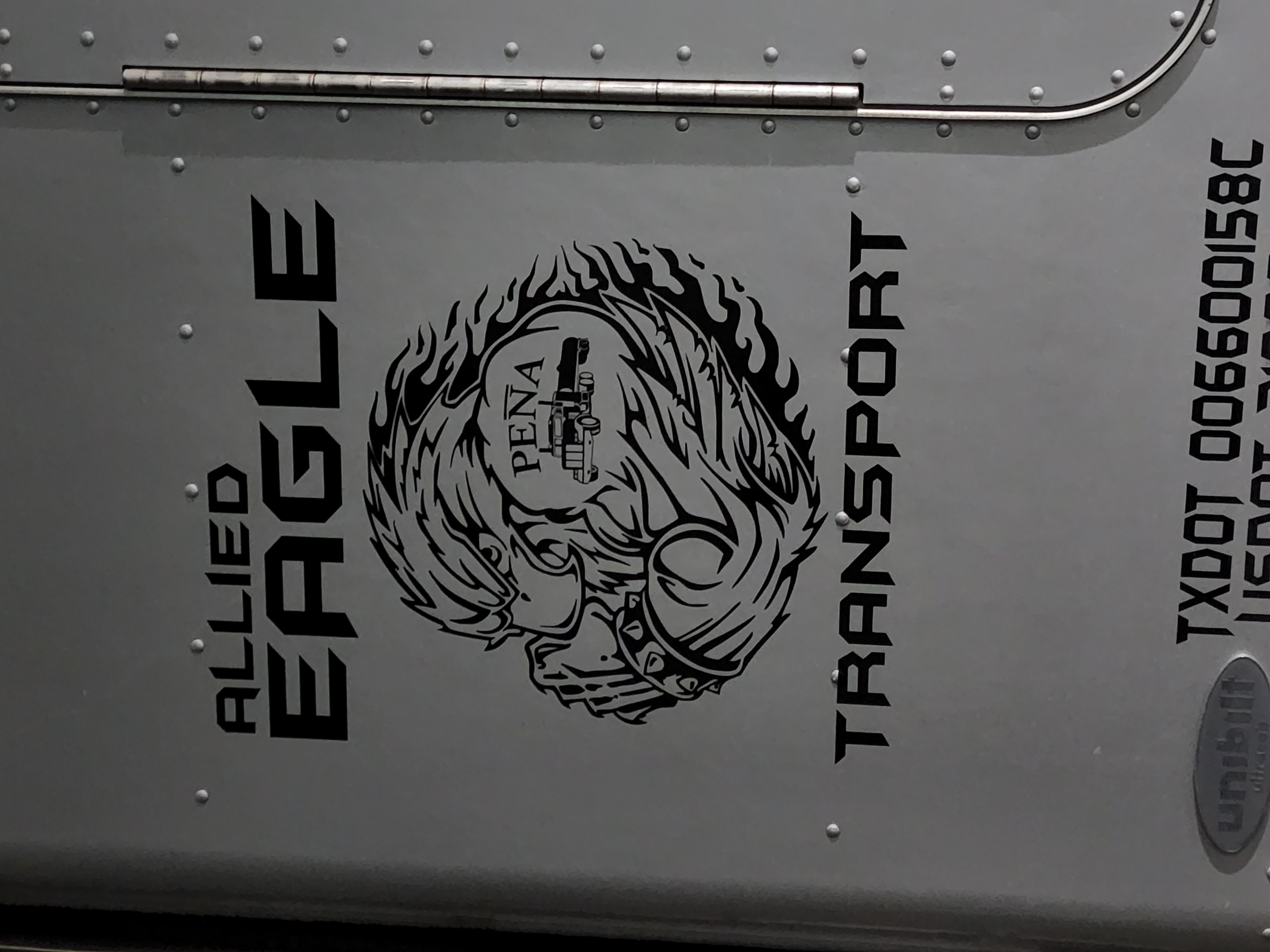 Allied Eagle Transports LLC logo